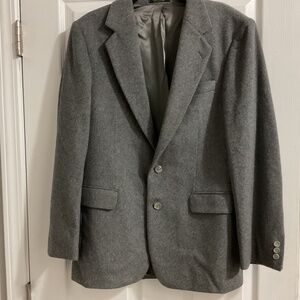 Men’s Gray Wool-Blend Blazer, NWT, Size 37R